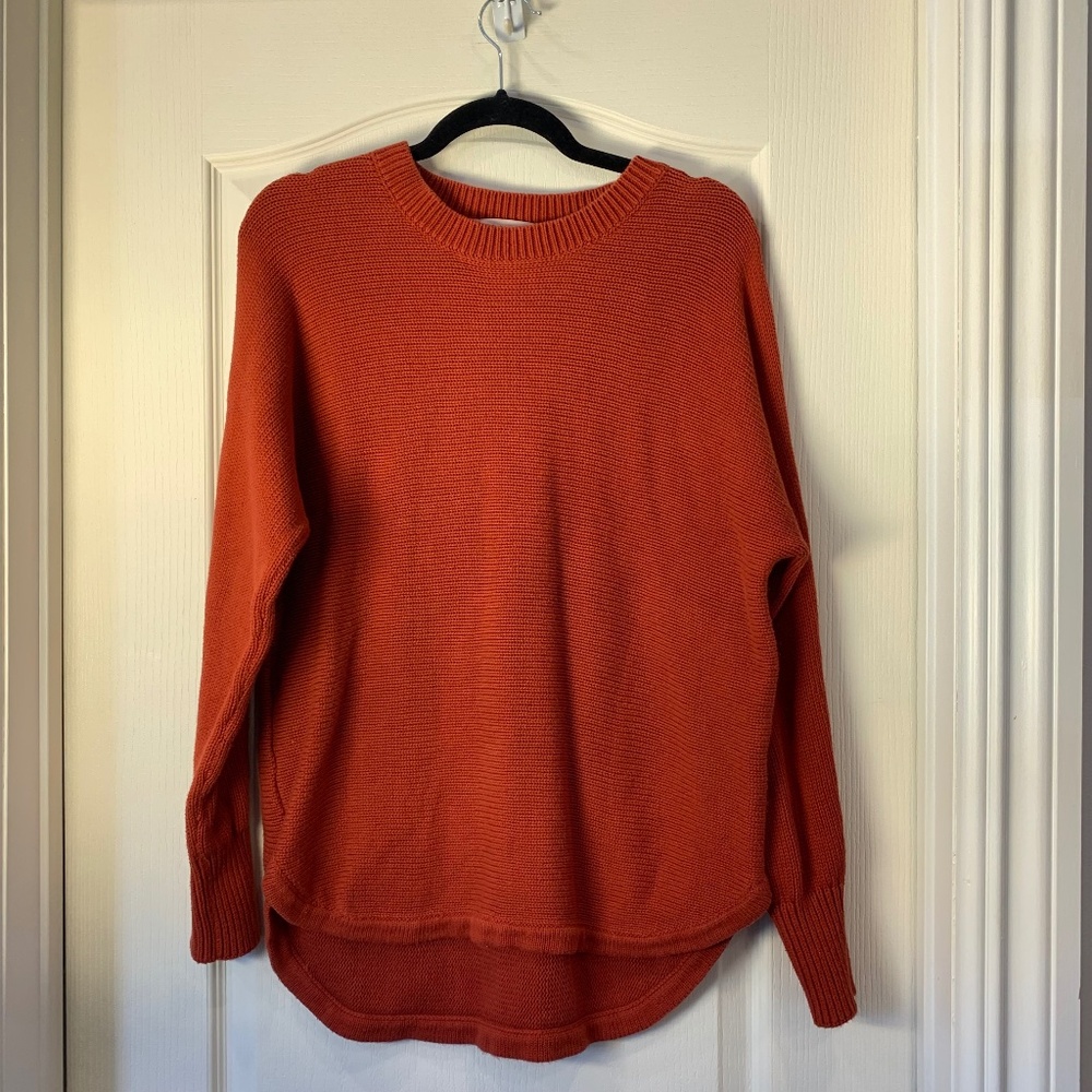 Philosophy Republic Burnt Orange‎ Knit Sweater Curved Hem Modern Fit M